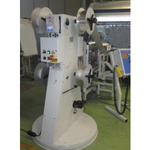 https://www.techni-contact.site/ressources/images/produits/merchandising/devidoirs-de-bandes-37458511-1.jpg - Dévidoir monté sur syséme de pivotage