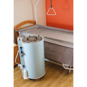 https://www.techni-contact.site/ressources/images/produits/merchandising/douche-au-lit-54497771-1.jpg - Une alternative au chariot de douche