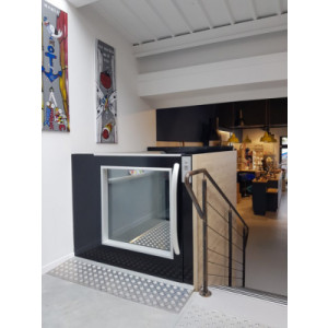 https://www.techni-contact.site/ressources/images/produits/merchandising/elevateur-pmr-79487338-1.jpg - Accessibilité pour tous les usagers, dans tous les bâtiments