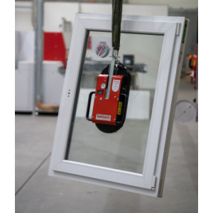 https://www.techni-contact.site/ressources/images/produits/merchandising/ergo-chantier-basculeur-rotatif-pour-materiaux-poreux-125-kg-52698477-1.jpg - Permet le levage simple des pièces en intérieur et sous pont roulant.