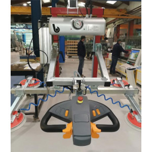https://www.techni-contact.site/ressources/images/produits/merchandising/ergo-vitrage-basculeur-4-ventouses-47799851-1.jpg - Outil spécialement développé pour le basculement et le déplacement de vitrage