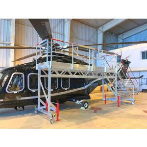 Escabeau pour la maintenance d'hélicoptère - Structure aluminium 100 x 30 mm
