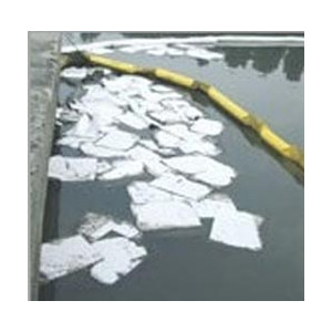 Feuille absorbante pour hydrocarbures - Sac de 200 feuilles - Dimensions : 40 x 45 cm