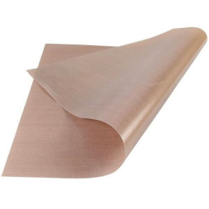 https://www.techni-contact.site/ressources/images/produits/merchandising/feuilles-de-cuisson-15551474-1.jpg - Matériau : téflon agréé au contact alimentaire