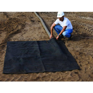 https://www.techni-contact.site/ressources/images/produits/merchandising/filtration-des-eaux-travaux-drainage-du-sol-57787332-1.jpg - Filtration : sédiments, huiles, hydrocarbures, matières en suspension - Volume : 6371 L