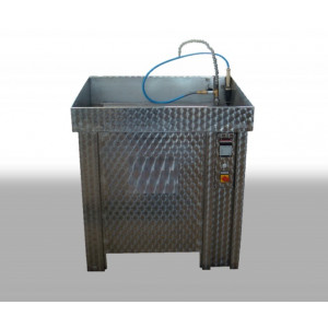 https://www.techni-contact.site/ressources/images/produits/merchandising/fontaine-de-nettoyage-58774142-1.jpg - Ecologique