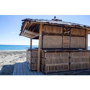https://www.techni-contact.site/ressources/images/produits/merchandising/gazebo-bar-en-bambou-avec-toiture-en-chaume-de-coco-dimension-4-60-m-x-4-60-m-87439941-1.jpg - Dimension : 4,60 m x 4,60 m