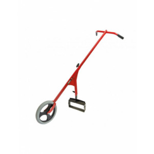https://www.techni-contact.site/ressources/images/produits/merchandising/grattoir-a-roue-73331426-1.jpg - Largeur binette : 25 cm

