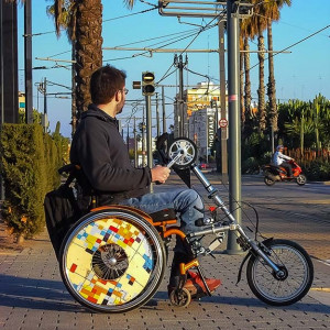 https://www.techni-contact.site/ressources/images/produits/merchandising/handbike-pliable-71637726-1.jpg - 5 vitesses