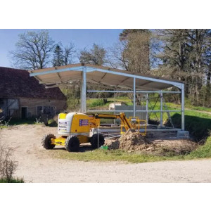 https://www.techni-contact.site/ressources/images/produits/merchandising/hangar-en-kit-monopente-auvent-de-216m-67277364-1.jpg - Bénéficiez d'un hangar en kit monopente de 216m² de superficie totale et d'une largeur totale de 12m (8m + 4m) doté d'une structure galvanisée à chaud et une couverture en tôles 1er choix 5 ondes.