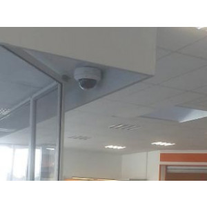 https://www.techni-contact.site/ressources/images/produits/merchandising/installation-de-video-protection-73143744-1.jpg - Installation de caméra de surveillance