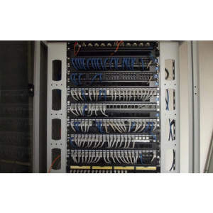 Installation réseau informatique - Installation de réseaux informatiques et passage des câbles