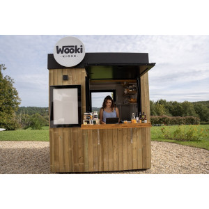 https://www.techni-contact.site/ressources/images/produits/merchandising/kiosque-restauration-34422177-1.jpg - Dim extérieures (LxPxH) : 2400 x 2050 x 2800