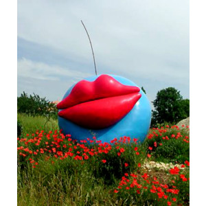 La cerise sur le gateau - Sculpture, Resine, monumentale, gourmande