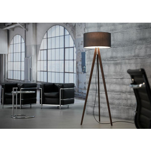 Lampadaire LED à trois pieds - Flux lumineux par ampoule (en Lumen) : 7000 lm