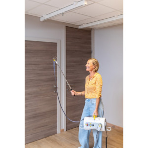https://www.techni-contact.site/ressources/images/produits/merchandising/leve-personne-a-moteur-portable-95318494-1.jpg - Charge maximale : jusqu'à 182 kg
