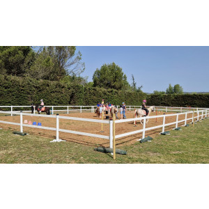 https://www.techni-contact.site/ressources/images/produits/merchandising/lisses-pour-cloture-demontables-12191213-1.jpg - - Longueur : 2m50
- Possible de faire du « sur mesure »