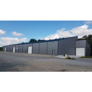 Location espace de stockage - Surface totale : 2500 m2