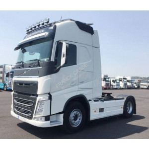 Location tracteur routier Volvo occasion norme Euro 6 - Camion tracteur gasoil, boîte automatique, 2 couchettes