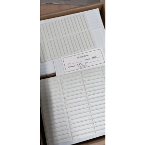 https://www.techni-contact.site/ressources/images/produits/merchandising/lot-de-5000-etiquettes-antivol-blanche-29427498-1.jpg - Lot de 5000 étiquettes AM