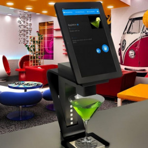 Machine à cocktails de 8 entrées idéale pour les bars - Matière : Métal - Dimensions : 50 × 50 × 50 cm