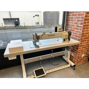 https://www.techni-contact.site/ressources/images/produits/merchandising/machine-a-coudre-avec-une-aiguille-grand-bras-97741379-1.jpg - Vitesse machine : max 1800 spm
