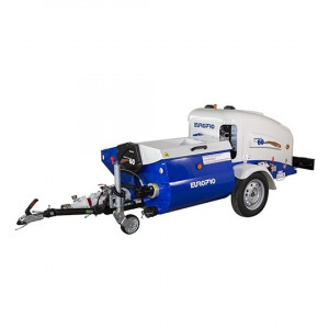 https://www.techni-contact.site/ressources/images/produits/merchandising/machine-a-projeter-a-moteur-thermique-99513863-1.jpg - Vitesse de rotation : 2500 tr/min