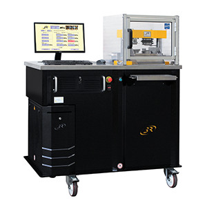 https://www.techni-contact.site/ressources/images/produits/merchandising/machine-d-essais-de-flexion-et-compression-electromecanique-23791379-1.jpg - Force de compression: 300 KN- Force de flexion : 10 KN