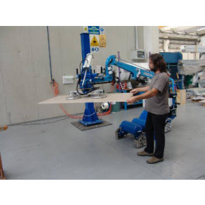 https://www.techni-contact.site/ressources/images/produits/merchandising/manipulateur-pour-carreaux-et-marbres-66142815-1.jpg - Capacité maximale 150 kg
