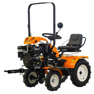 https://www.techni-contact.site/ressources/images/produits/merchandising/mini-tracteur-4x4-moteur-essence-10-9-ch-demarrage-electrique-rayon-de-braquage-3-m-88923411-1.jpg - Moteur essence 10,9 ch