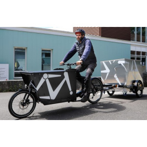 https://www.techni-contact.site/ressources/images/produits/merchandising/module-de-transport-15191411-1.jpg - Capacité de chargement : 120 - 140 kg