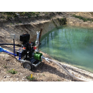 https://www.techni-contact.site/ressources/images/produits/merchandising/motopompes-pour-irrigation-et-maraichage-24725933-1.jpg - De 10m3/h à 40m3/h