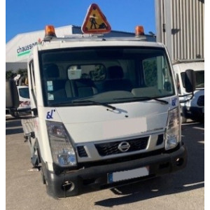 https://www.techni-contact.site/ressources/images/produits/merchandising/nacelle-sur-camion-d-occasion-15724116-1.jpg - Hauteur de travail : 20 m