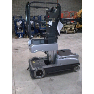 https://www.techni-contact.site/ressources/images/produits/merchandising/nacelles-elevatrices-a-mat-vertical-87721774-1.jpg - Hauteur de travail : 4,5 m, 5 m, 6 m