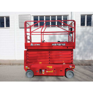https://www.techni-contact.site/ressources/images/produits/merchandising/nacelles-sur-ciseaux-d-occasion-84472474-1.jpg - Hauteur de travail : 12 à 14 m