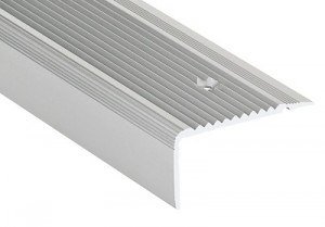 Nez bord de marche à visser - Matière : aluminium - Longueur : 3 m - Largeur du nez de marche : 54 mm