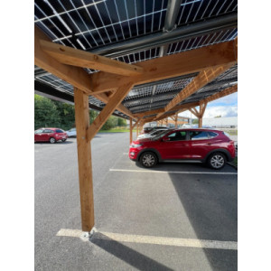 https://www.techni-contact.site/ressources/images/produits/merchandising/ombriere-photovoltaique-bois-entreprise-tossoeasy-73358447-1.jpg - Modules de 2 ou 3 places