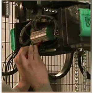Palan electrique industriel - Capacité : jusqu'à 4 Tonnes