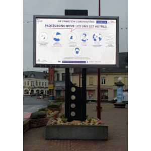 https://www.techni-contact.site/ressources/images/produits/merchandising/panneau-d-affichage-led-exterieur-pour-mairie-64841357-1.jpg - Différentes couleurs LED (blanc,rouge,vert,ambre,bleu) ou full couleur