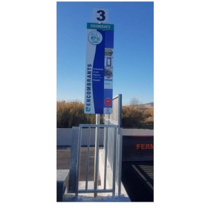 https://www.techni-contact.site/ressources/images/produits/merchandising/panneau-signaletique-dechetterie-pivotant-39728273-1.jpg - Poids : 3,80 kg/m²