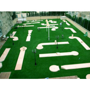 Parcours de minigolf 9 pistes - 9 pistes - longueur des pistes : 38 m