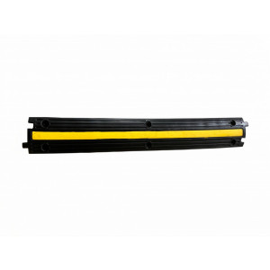 https://www.techni-contact.site/ressources/images/produits/merchandising/passe-cable-1-canal-1040mm-14861375-1.jpg - Dimensions (LxlxH): 1040x150x30mm - Matière: Caoutchouc
