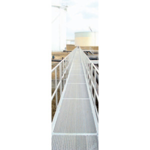 Passerelle de cheminement - En aluminium