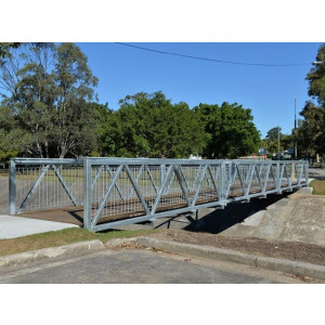 Passerelle piétons - Longueurs : de 3 à 16.10 m