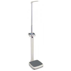 https://www.techni-contact.site/ressources/images/produits/merchandising/pese-personne-69764668-1.jpg - Portée [Max] : 250 kg - Lecture [d]	: 0,1 kg - Batterie autonomie : 40 h