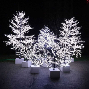 https://www.techni-contact.site/ressources/images/produits/merchandising/peupliers-lumineux-led-hauteur-35m-25-branches-3-couleurs-protection-ip55-31396941-1.jpg - Arbre lumineux - 3 couleurs - Protection IP55