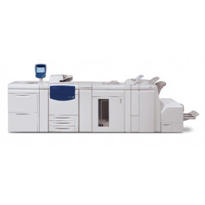 Photocopieur imprimante couleur xerox 700 - Capacité papier maxi : 5900 feuilles