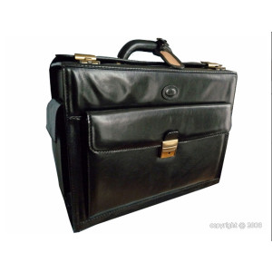 Pilot case en cuir noir - Dimension (L x h) : 44 x 35 cm - Trolley rétractable - 2 serrures à code