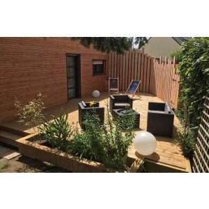 Plancher en bois pour terrasses - Revêtement de sol pour aménagement extérieur 