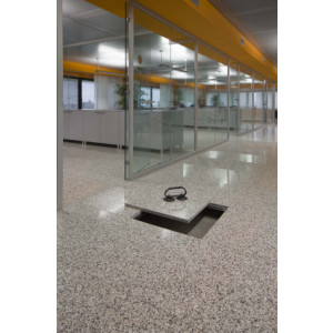 https://www.techni-contact.site/ressources/images/produits/merchandising/plancher-technique-en-marbre-35944371-1.jpg - Haute résistance